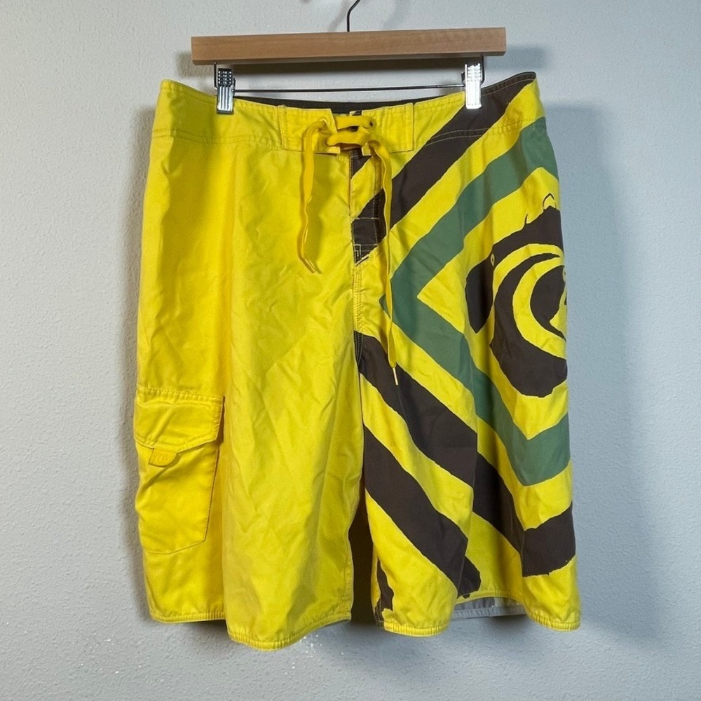 Quiksilver Edition Board Shorts Mens 36 Yellow Brown Green Graphic N501398‎ Surf